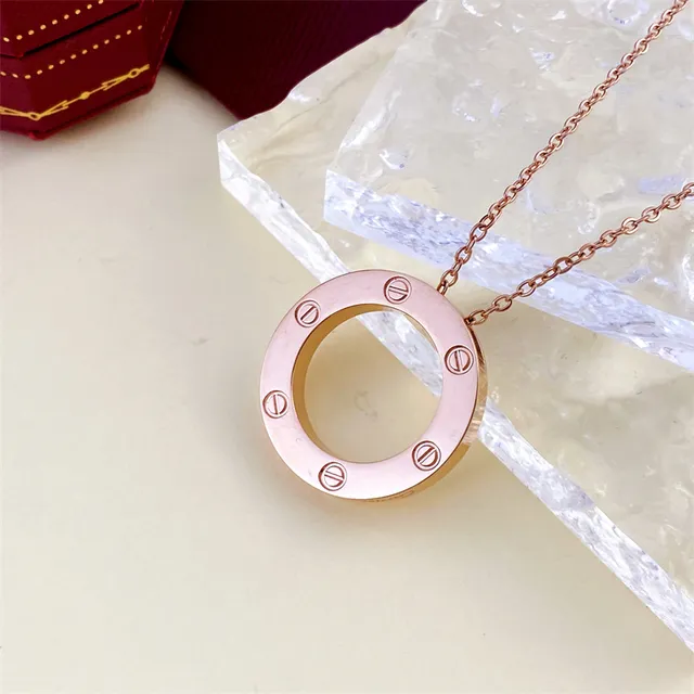 Cartier Love Aro Abierto Motivo de Tornillo Collar de Oro 2