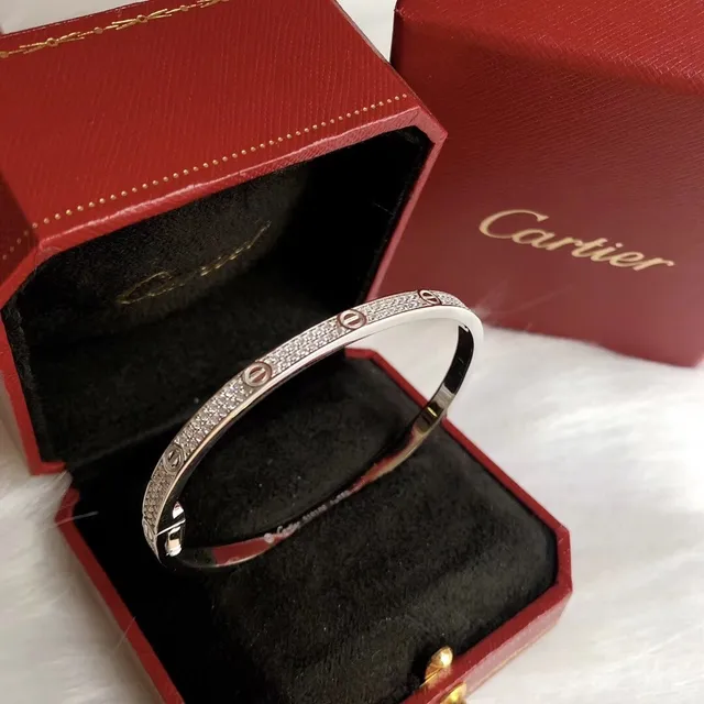 Cartier Love Brazaletes de Bisagra con Motivo de Tornillo Pavé-Set 4