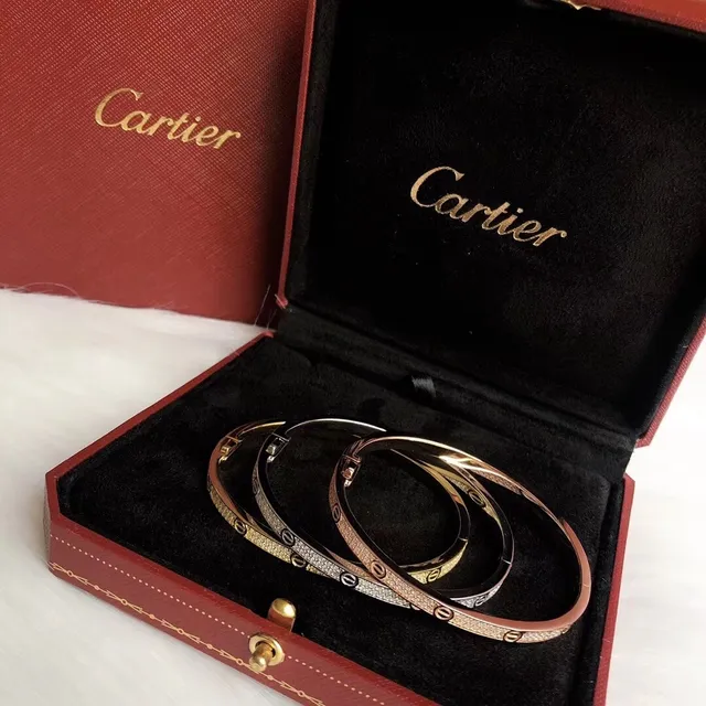 Cartier Love Brazaletes de Bisagra con Motivo de Tornillo Pavé-Set 8