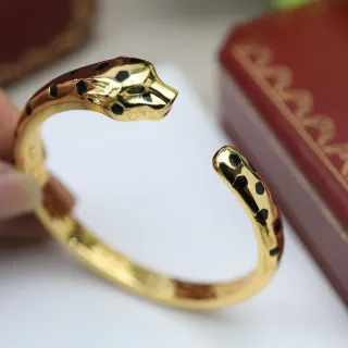 Cartier Panthère Pulsera con cabeza de pantera de oro y esmalte negro