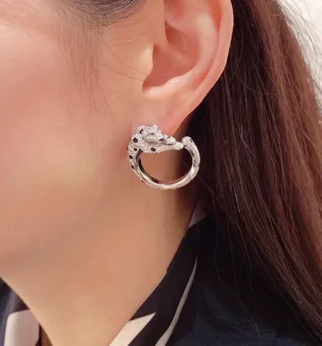 Bagues Cartier Panthère Motif Panthère Pavé Diamants Onyx Œil Émeraude 8