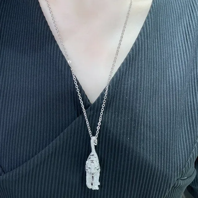 Cartier Panthère Pavé Panther Pendant Necklace 9