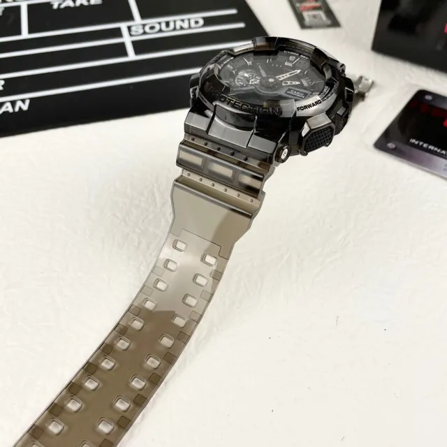 Casio G-Shock GA-110 Montre sportive translucide gris fumé 4
