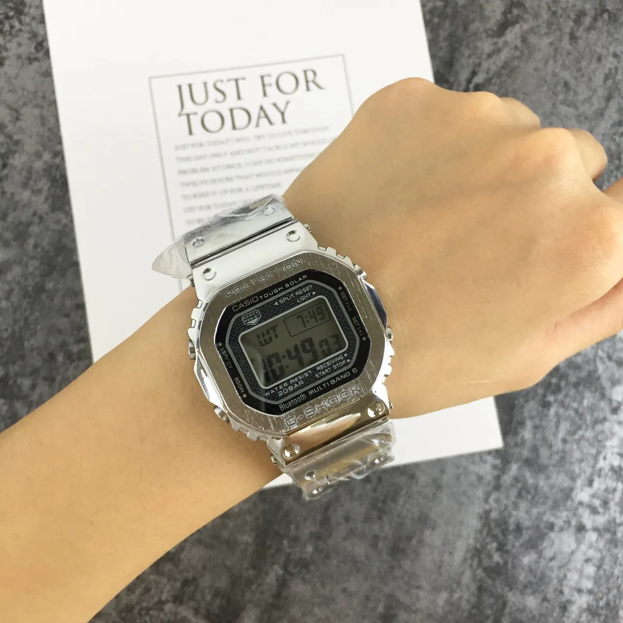 Casio G-Shock GM-B2100 Prata Aço Inoxidável Relógio Esportivo 2
