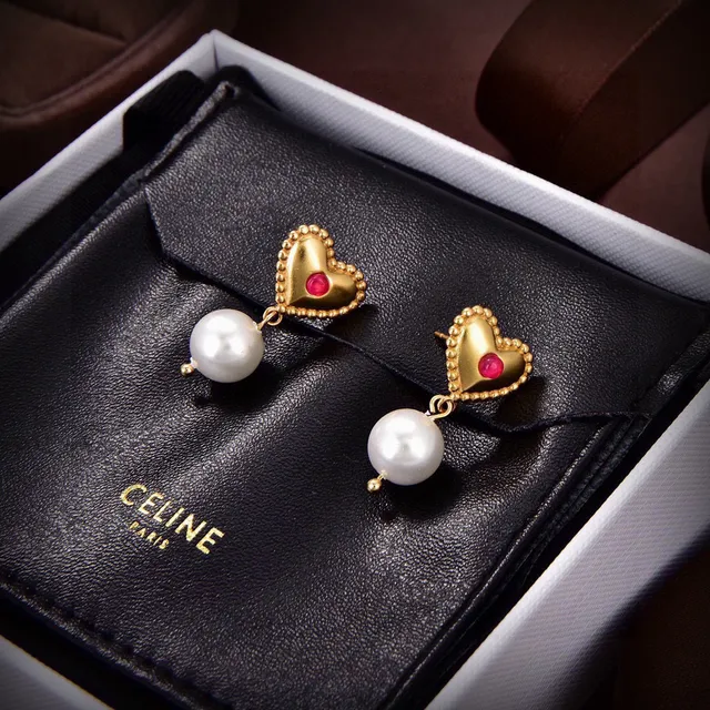 Celine Heart and Pearl Dangle Earrings 5