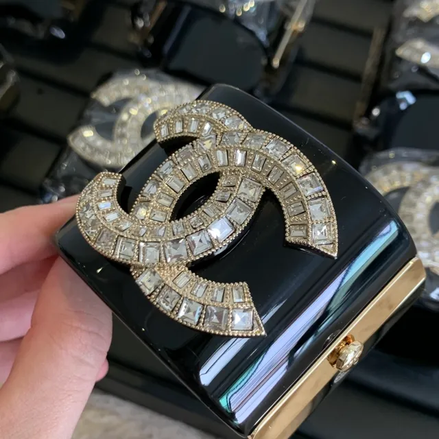 Chanel Black Gold Rigid Cuff Glossy Lacquer Bracelet 8