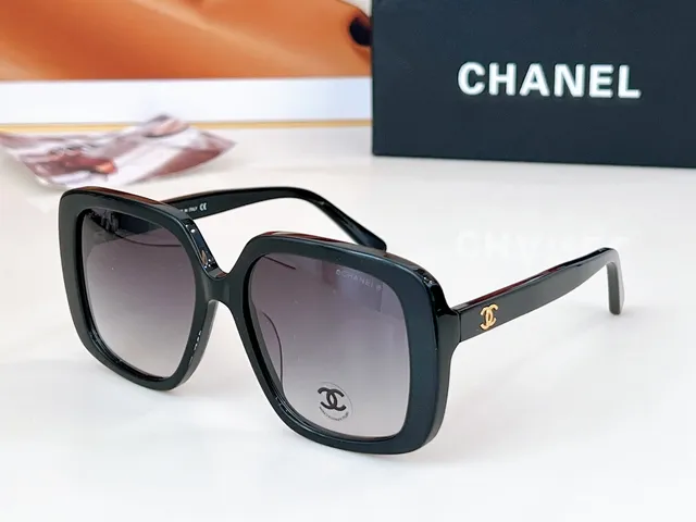 Chanel 黑色 紫色 超大方框 厚醋酸纤维镜腿 太阳镜 4