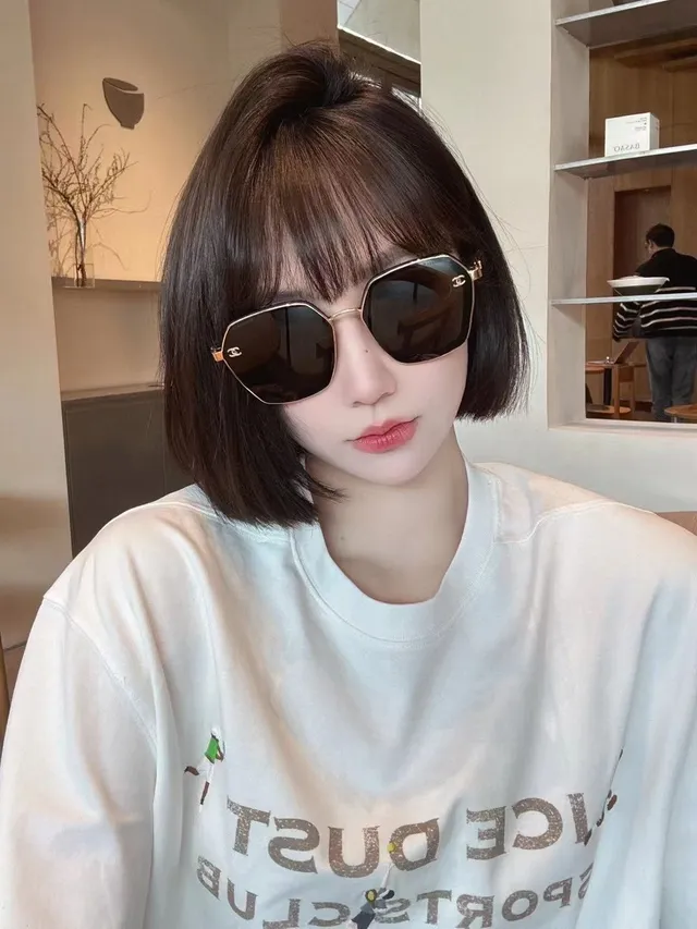 Chanel Black Silver Octagonal Frame Thin Metal Construction Sunglasses 3