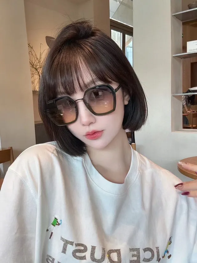 Chanel Black Silver Octagonal Frame Thin Metal Construction Sunglasses 8