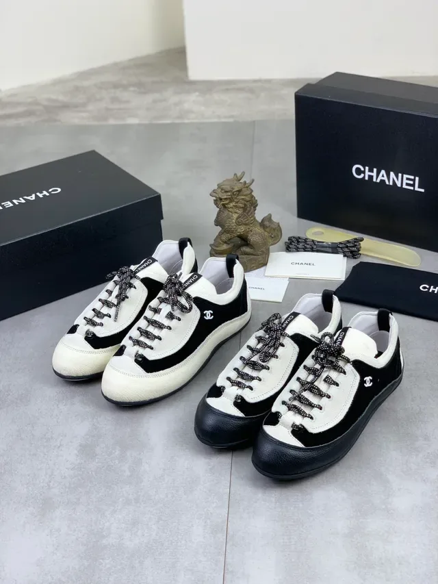 Chanel Black White Two-Tone Leather And Textile Upper Lifestyle Sneakers 2