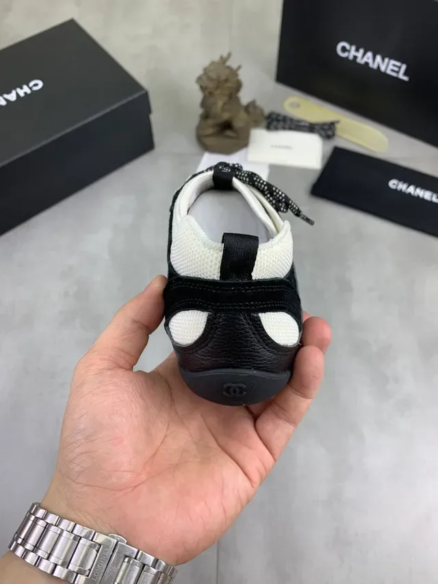 Chanel Black White Two-Tone Leather And Textile Upper Lifestyle Sneakers 4