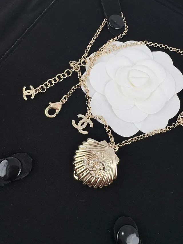 Chanel Camellia Pearl Star Pendant Necklace 5