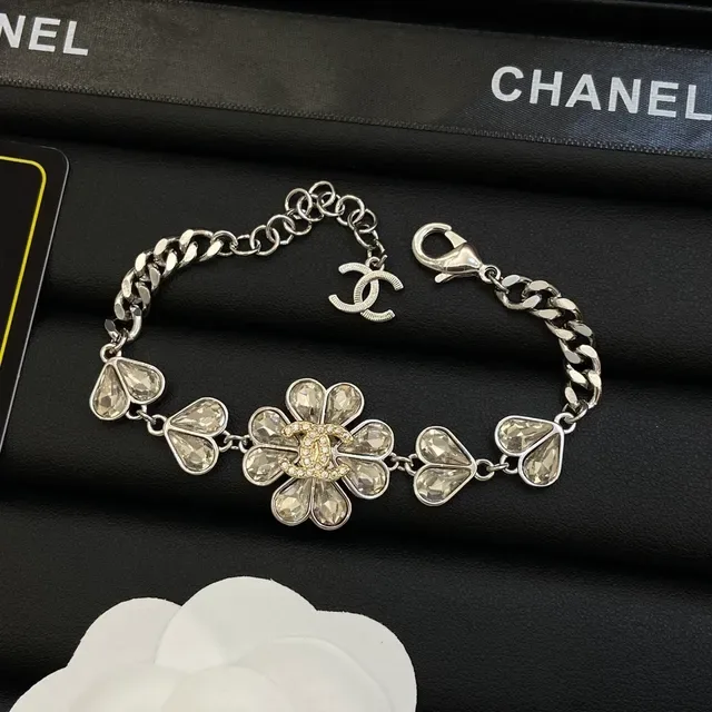 Chanel Camellia Collier Argent Blanc Motif Floral Cristaux 3