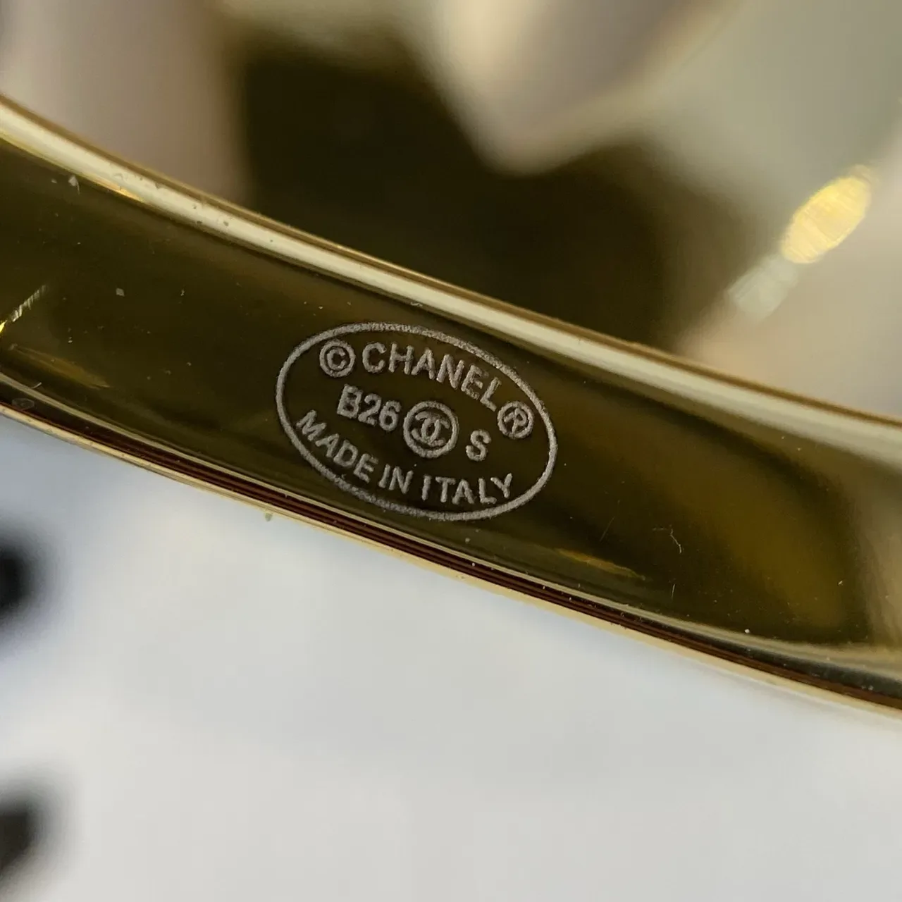 Chanel CC Camellia Gold White Interlocking Logo Base Brooch 5
