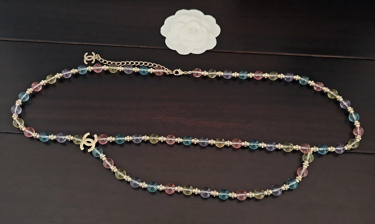 Chanel CC Logo Beaded Necklace Multicolor Gold Translucent Beads Pendant Necklace 3