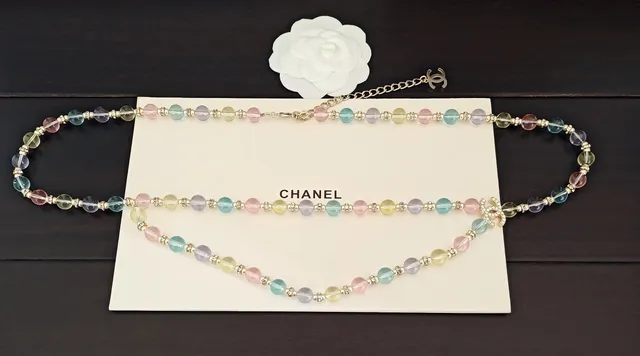 Chanel CC Logo Beaded Necklace Multicolor Gold Translucent Beads Pendant Necklace 5