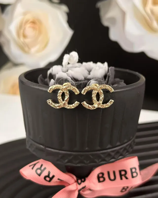 Chanel CC Logo Stud Gold Black Textured Earrings 4