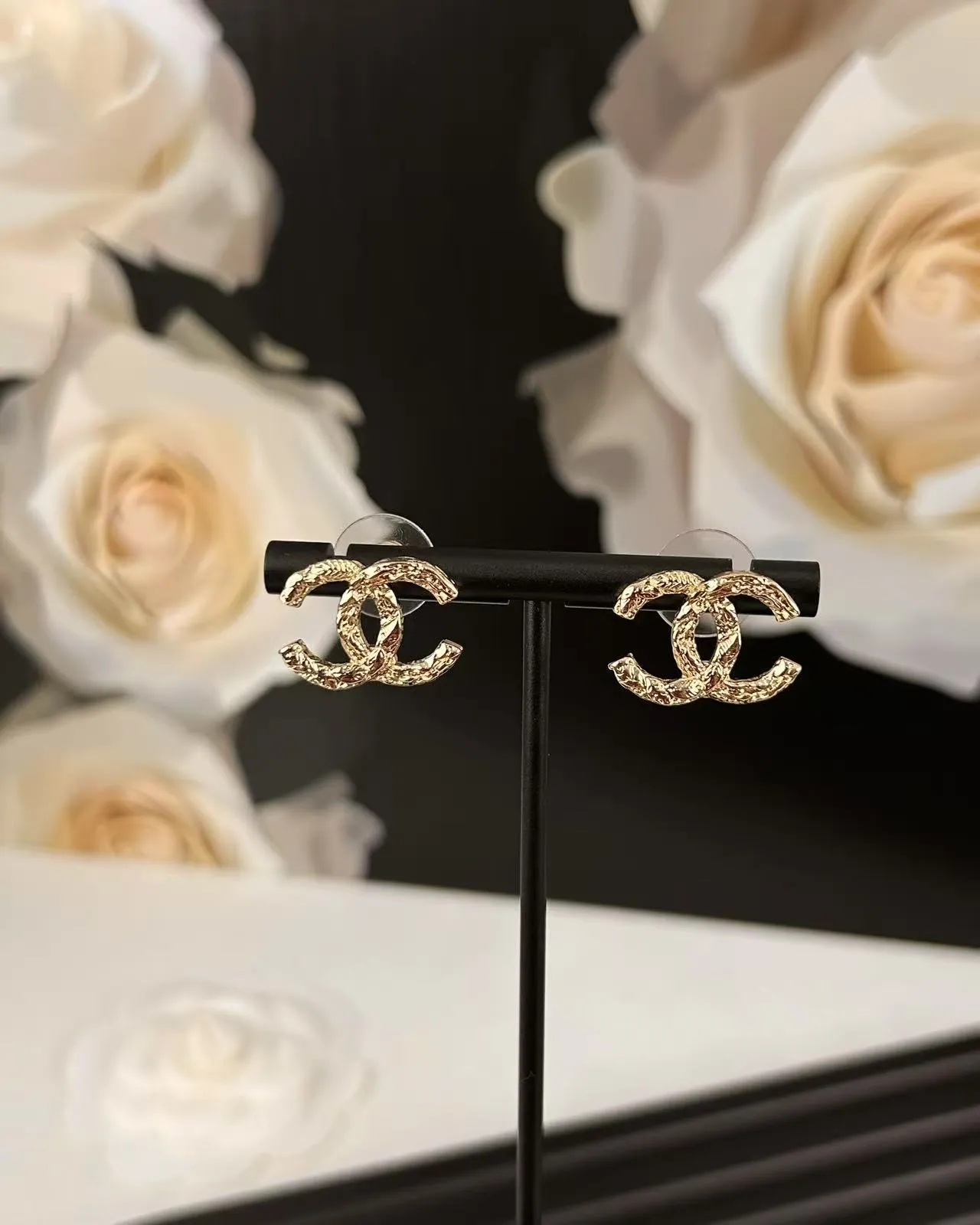 Chanel CC Logo Stud Gold Black Textured Earrings 5
