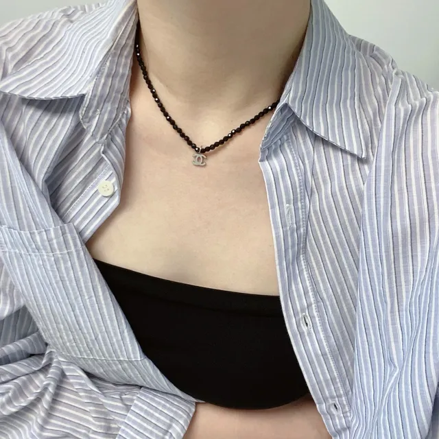 Chanel CC Pendant Beaded Choker Necklace 8