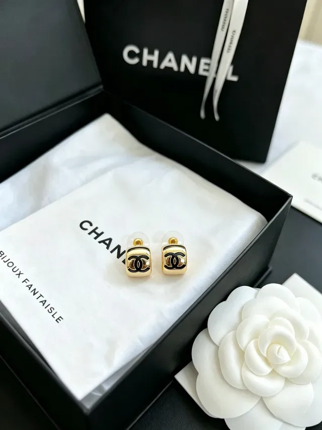 Chanel CC Square Stud Gold Black Studs Metal Earrings 7