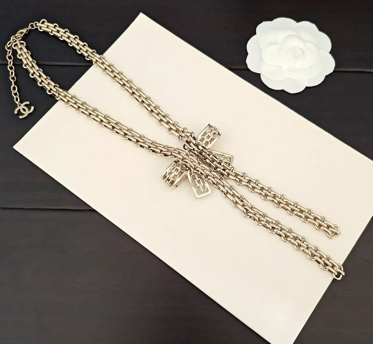 Chanel Collier Pendentif Nœud Or Argent Chaîne Multiple 3