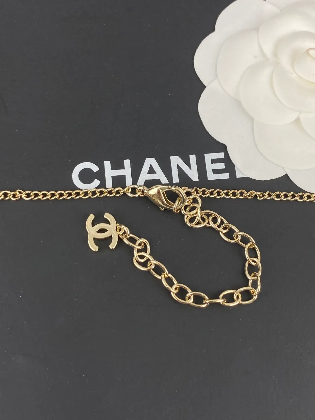 Collier Chanel Chaîne Or Argent Pendentif Sphérique Cristal Encrusté 2