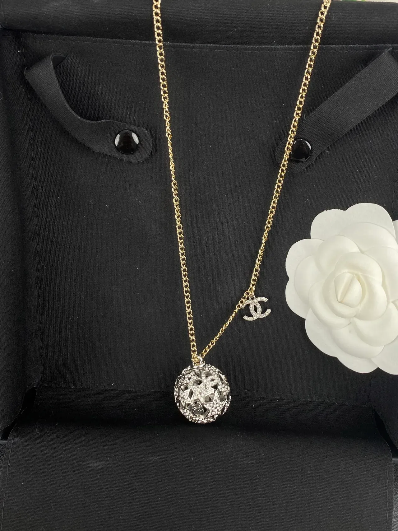 Collier Chanel Chaîne Or Argent Pendentif Sphérique Cristal Encrusté 8