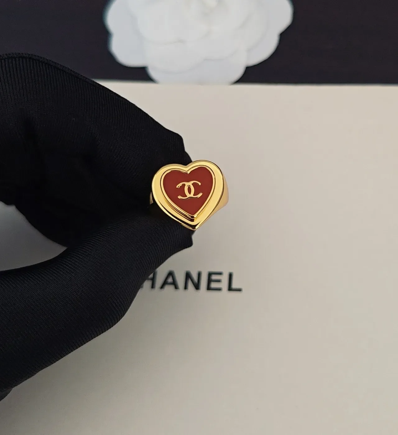 Chanel Heart Enamel Ring Gold Red Inlay Ring 4
