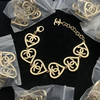 Chanel दिल लिंक CC Logo गोल्ड टोन ब्रेसलेट