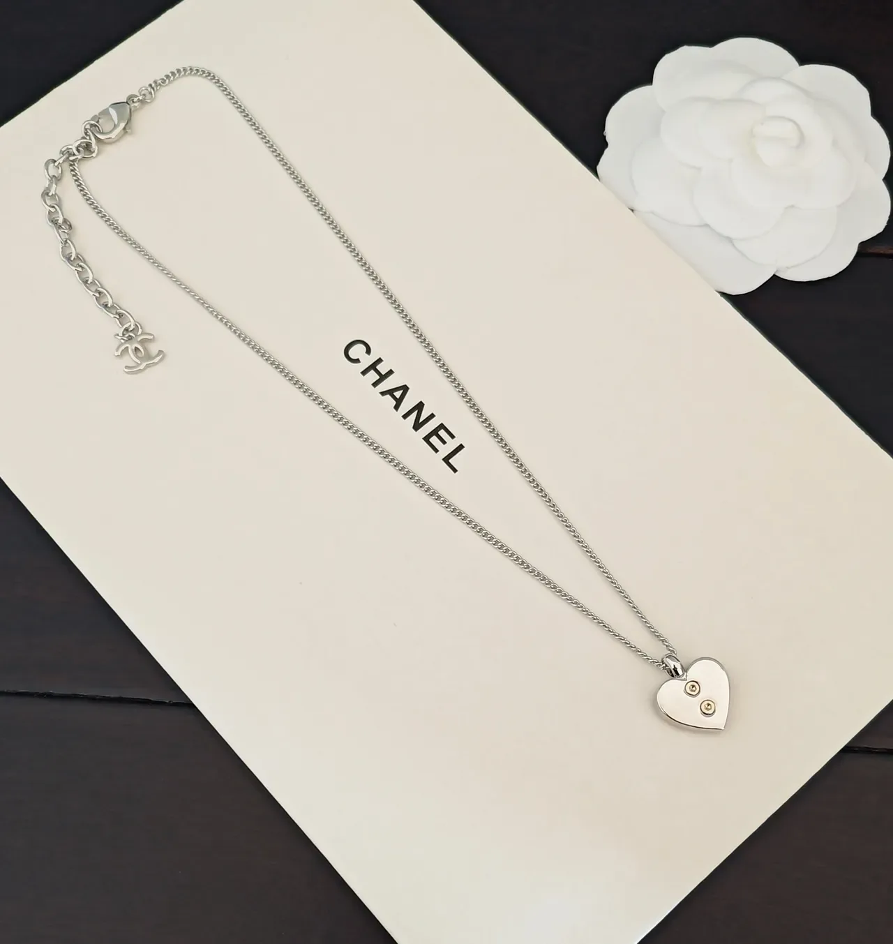 Chanel Heart Pavé Crystal Interlocking CC Necklace 2