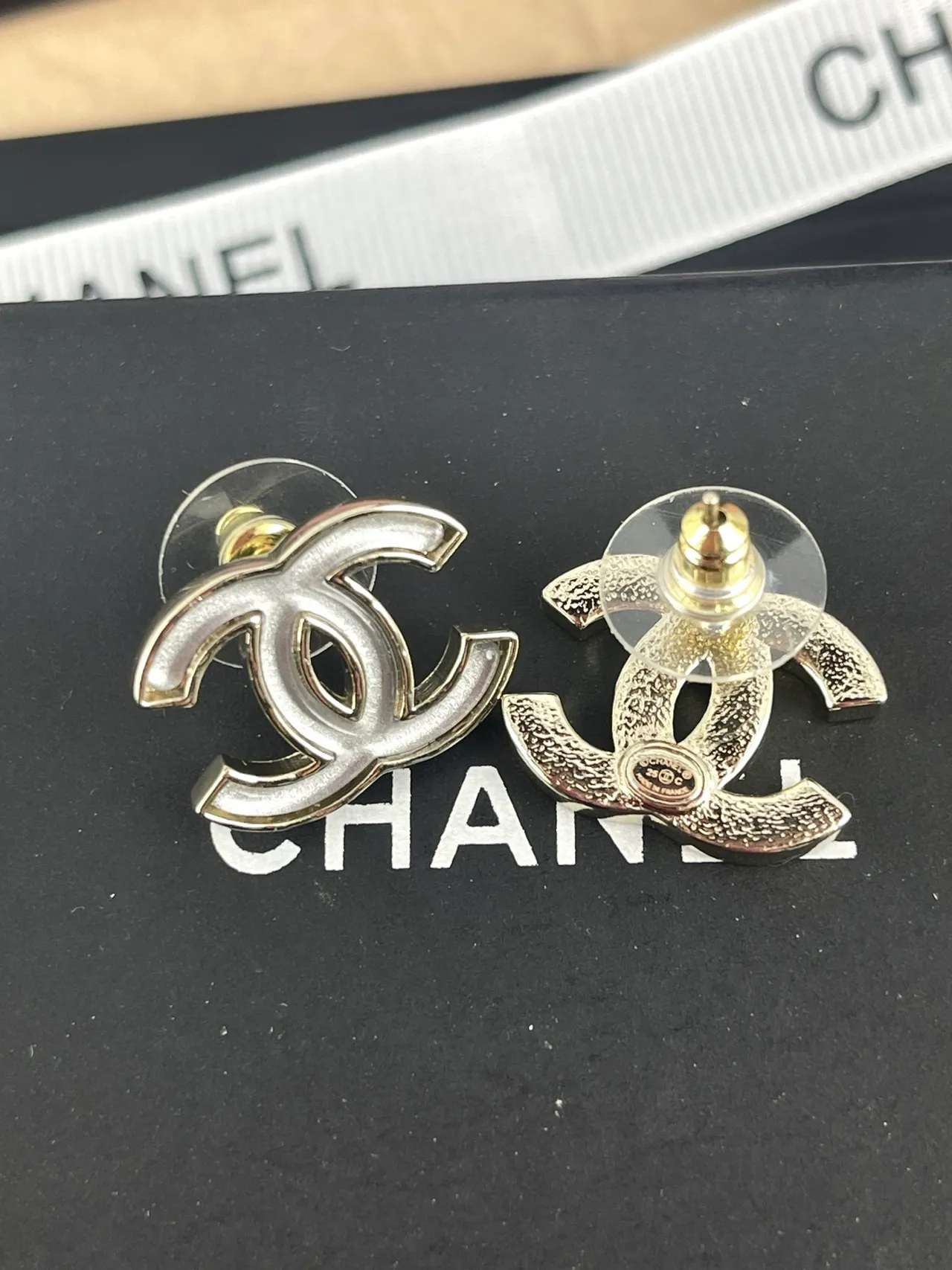 Chanel Interlocking CC Stud Earrings 2