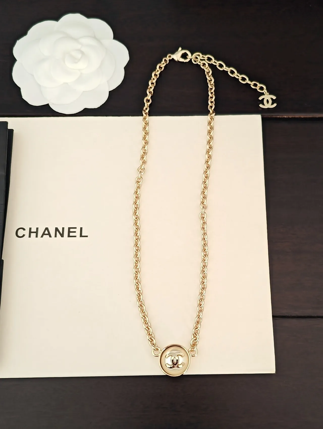 Chanel Logo Pendant Gold-Tone Chain Necklace 4