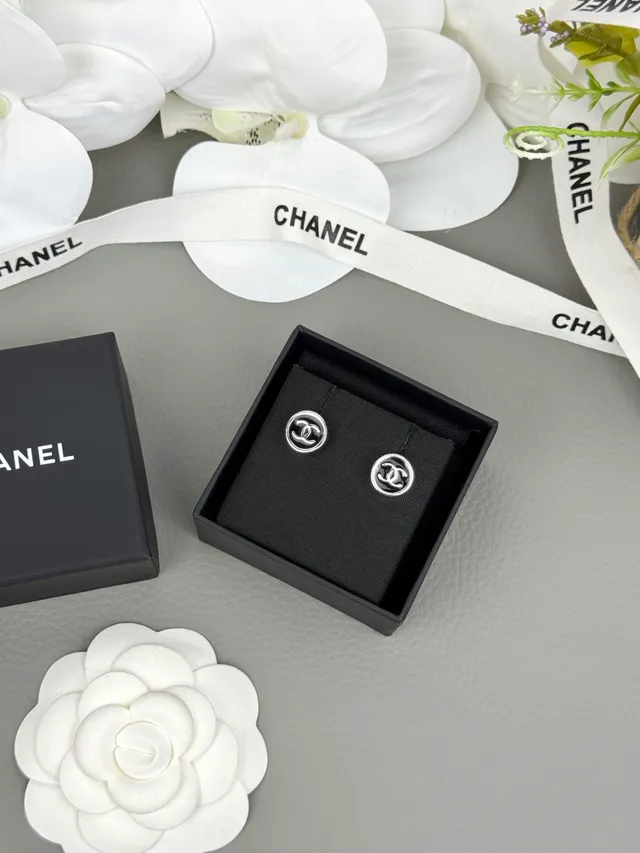 Chanel Logo Stud Black Silver Circular Enamel Face Earrings 7
