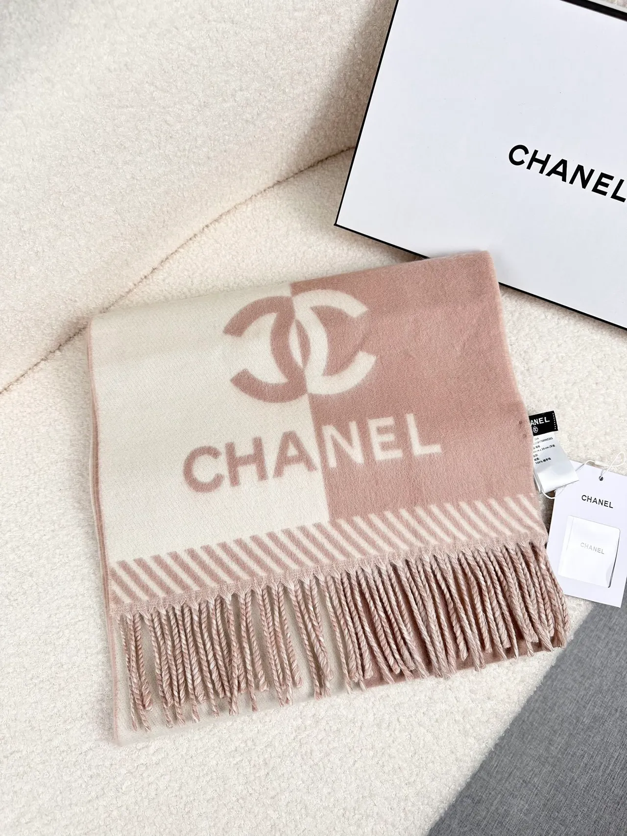 Chanel Monogram-Print écharpe cachemire rose poudré 4