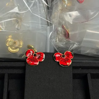 Chanel 红色 金色 搪瓷 花卉 金属 耳环