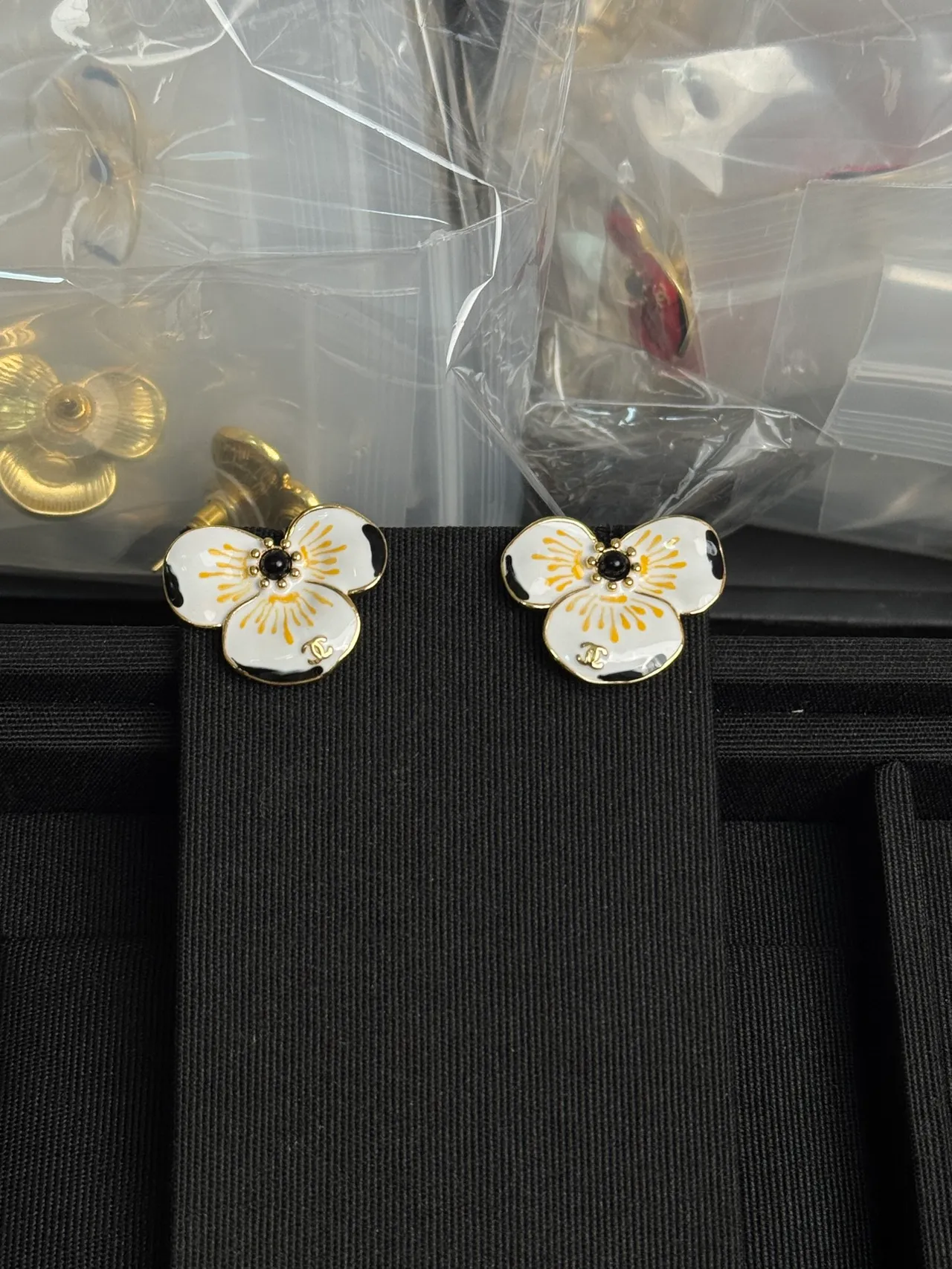 Chanel Red Gold Enamel Floral Metal Earrings 7