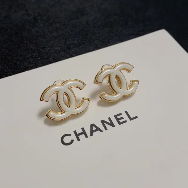 Chanel White Gold Interlocking CC Logo Enamel Finish Earrings 5