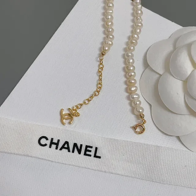 Chanel سلسلة ذهب أبيض لؤلؤ قلادة CC 3