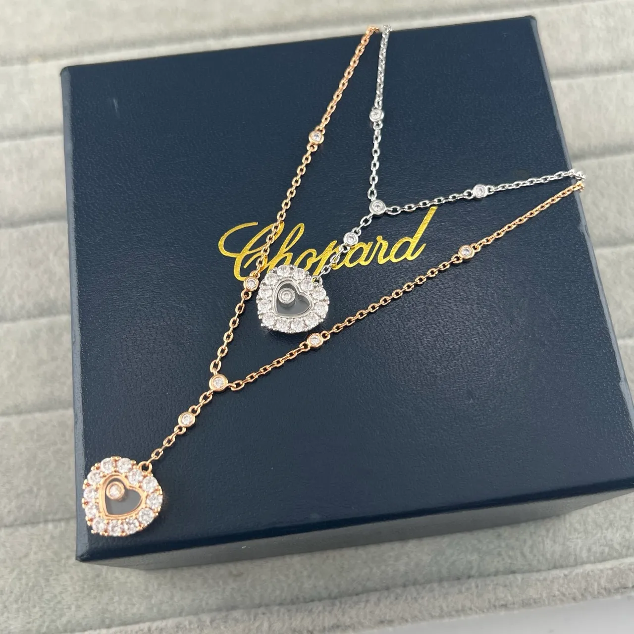 Chopard Happy Hearts Pendentif or et argent en forme de coeur Pavé-Set Diamonds collier 6