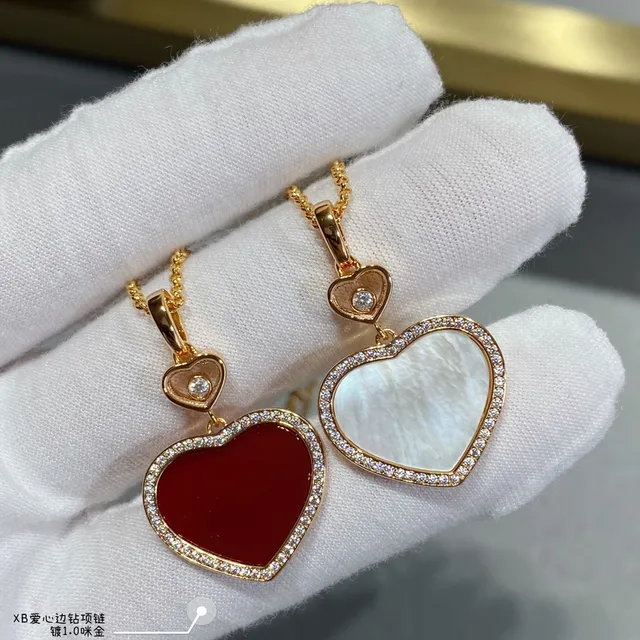 Chopard Happy Hearts Colliers pendentifs en diamant et gemmes en forme de cœur 3