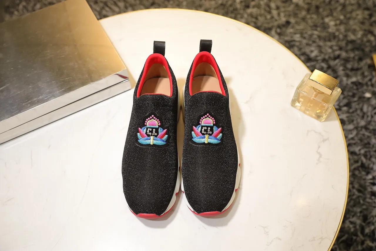 Christian Louboutin Baskets Chunky Slip-On à paillettes brodées 3