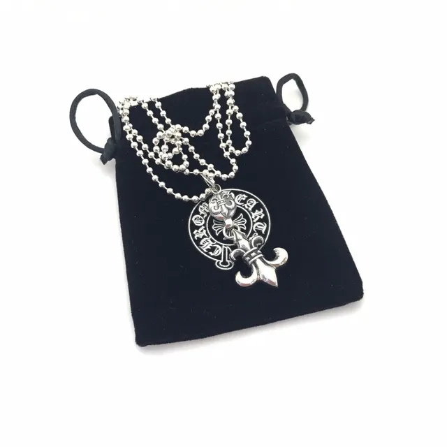 Chrome Hearts Chaîne Cross & Spike Argent Noir Pendentif Ornamenté Gothique Collier Sterling 2