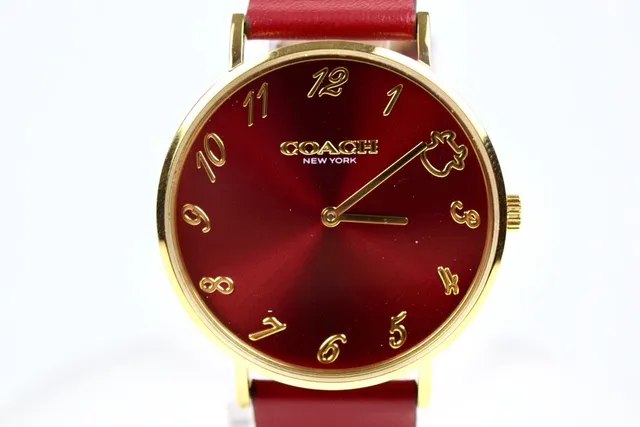 Coach Red Gold Round Case Leather Strap Quartz Watch 9