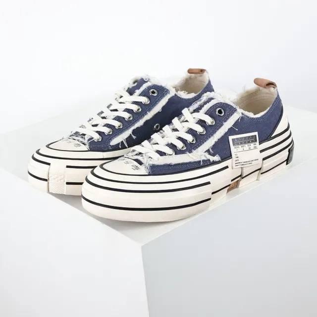 Converse Navy Beige كانفاس مفككة تفاصيل حافة متشققة حذاء ليستايل 2