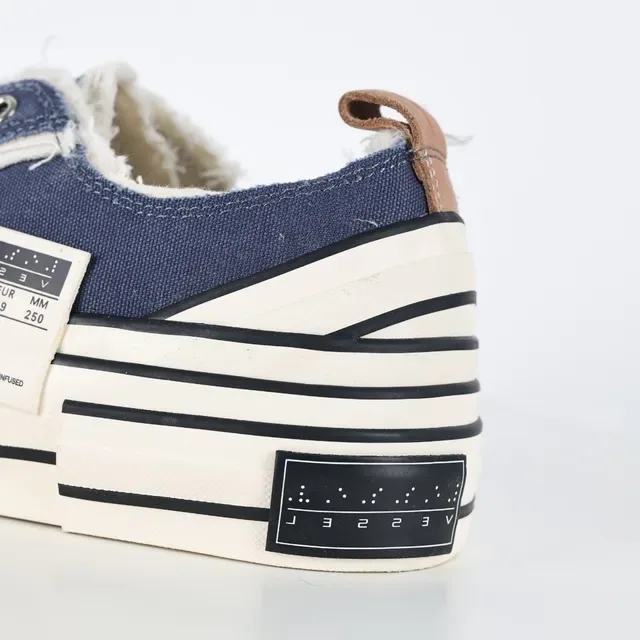 Converse Navy Beige كانفاس مفككة تفاصيل حافة متشققة حذاء ليستايل 4