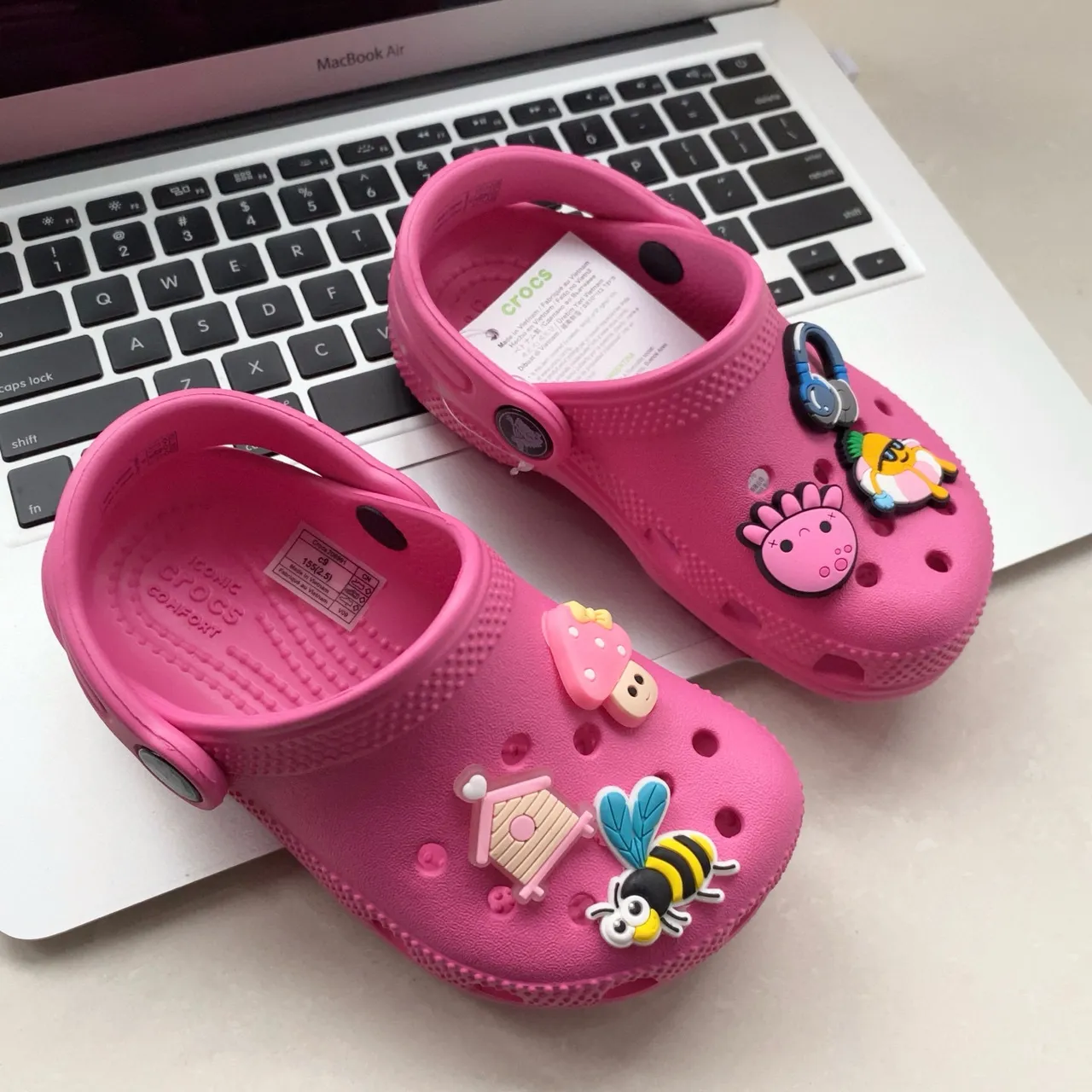 Crocs Classic Clog Cream Kids Clogs 9