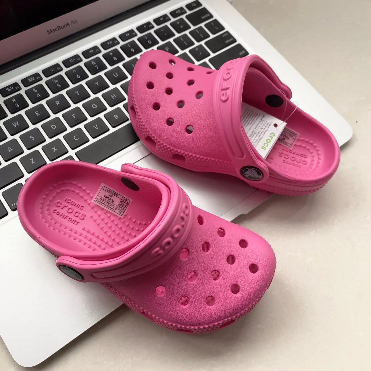 Crocs Classic Clog Cream Kids Clogs 12