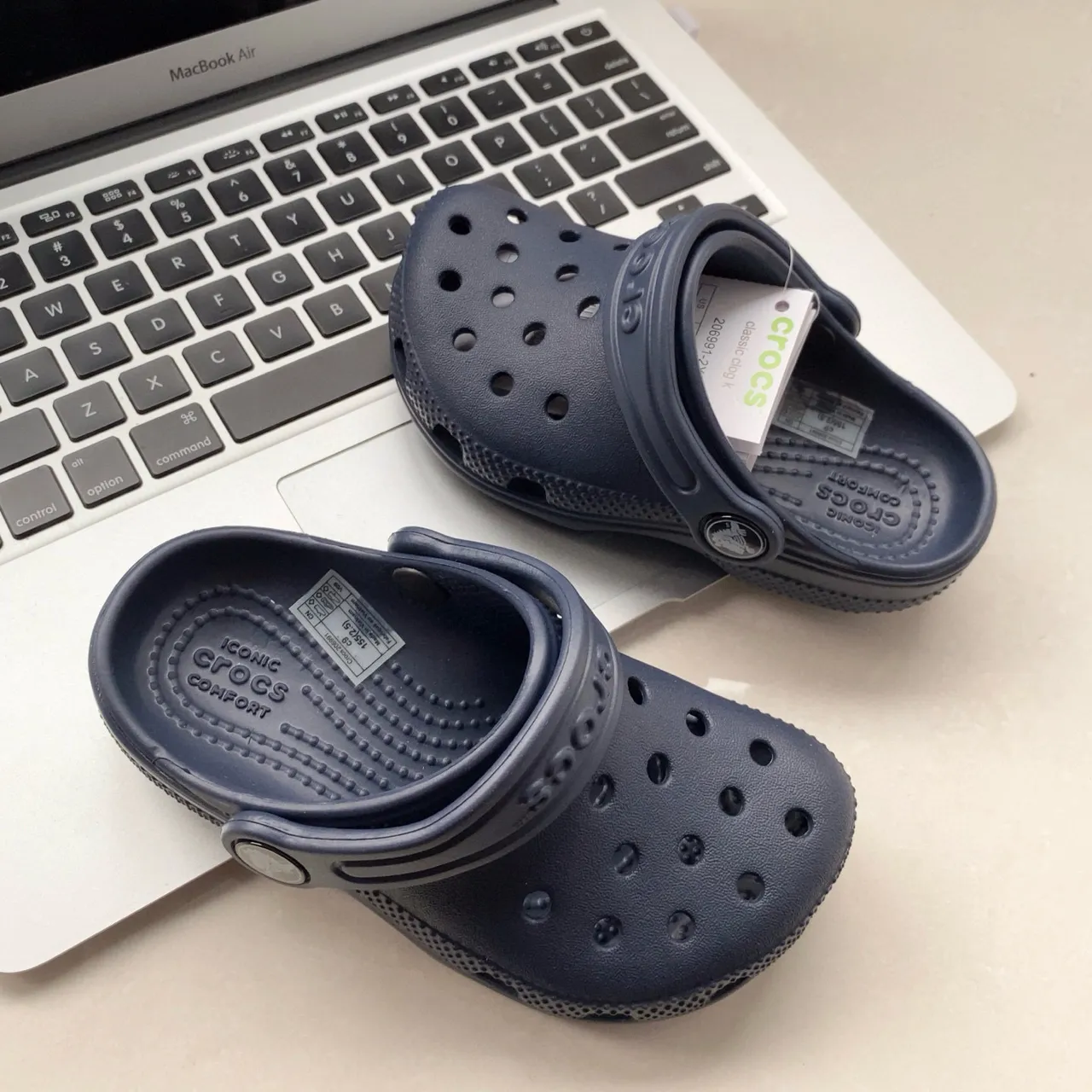 Crocs Classic Clog Cream Kids Clogs 16