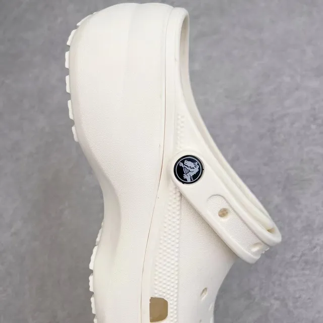 Crocs Echo Clog Off-White Platform Foam Clog 5