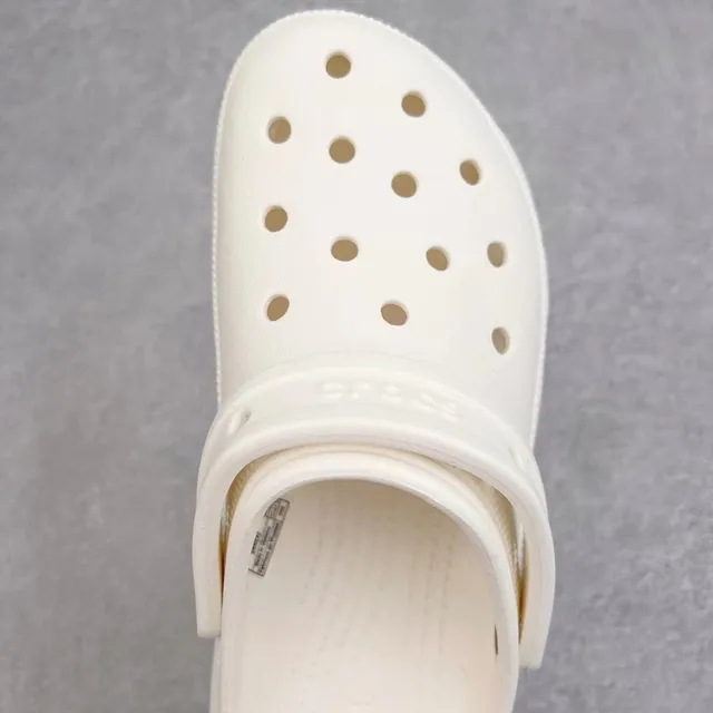 Crocs Echo Clog Off-White Platform Foam Clog 7